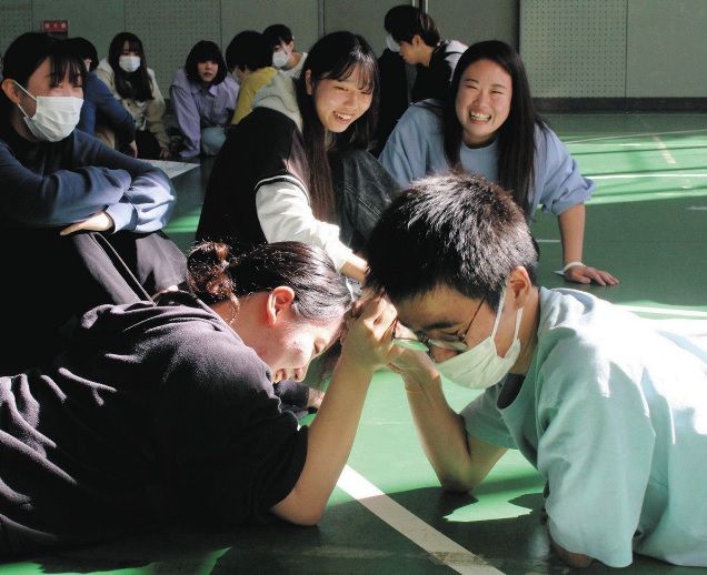 NPO法人ぷかぷか（横浜市緑区）さんとの活動が東京新聞で紹介されました